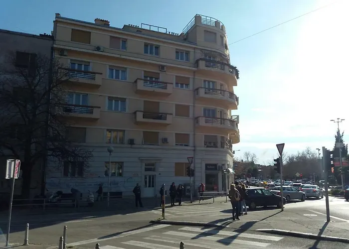 Daire New Parkview/cityview Split